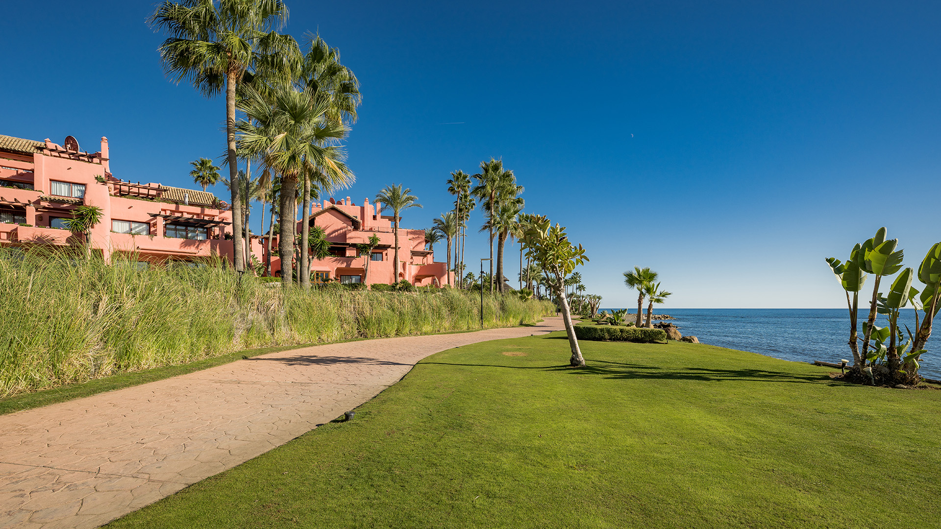 45 Promenade - Cabo Bermejo 622