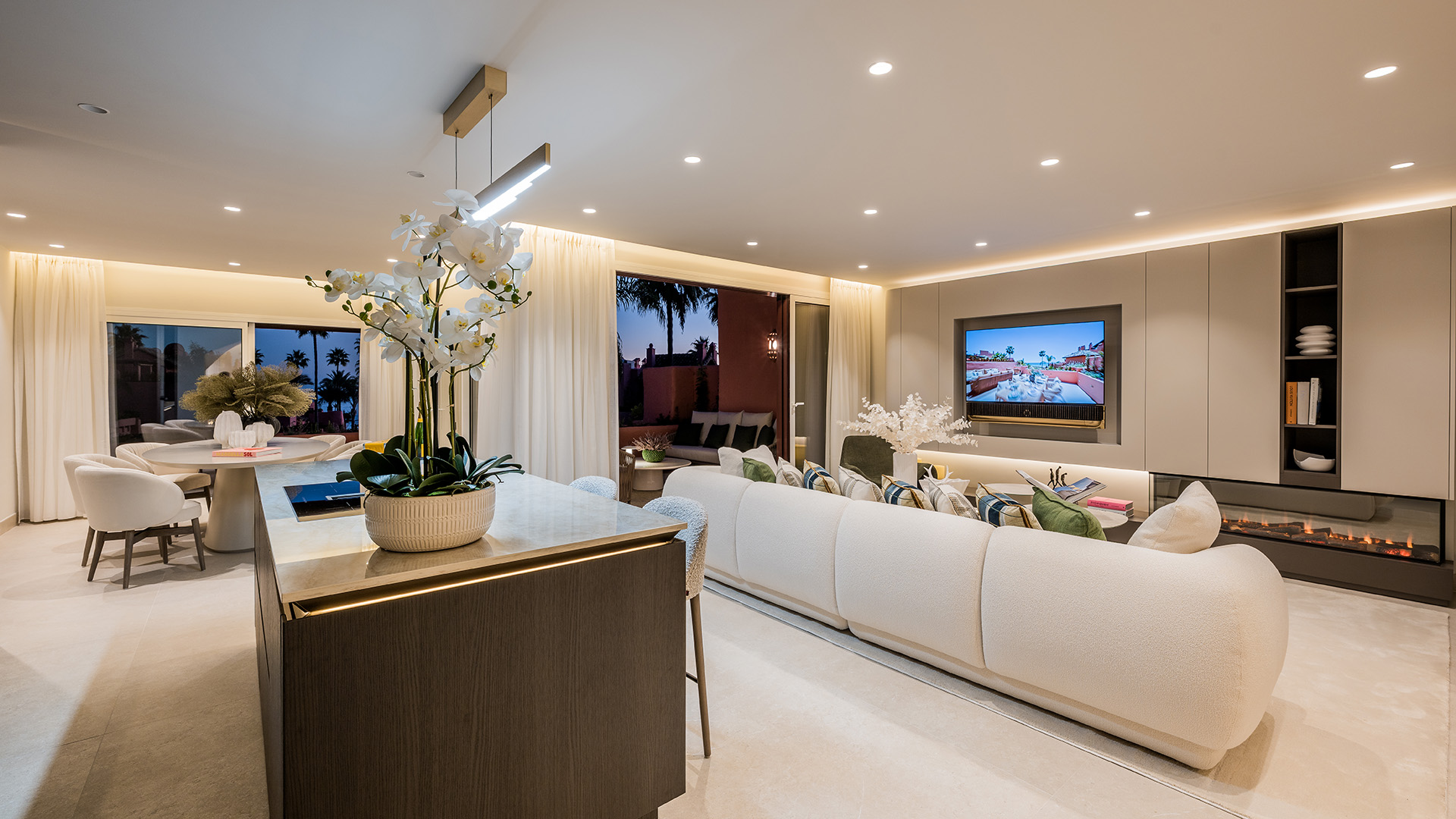 48 Living room evening - Cabo Bermejo 622