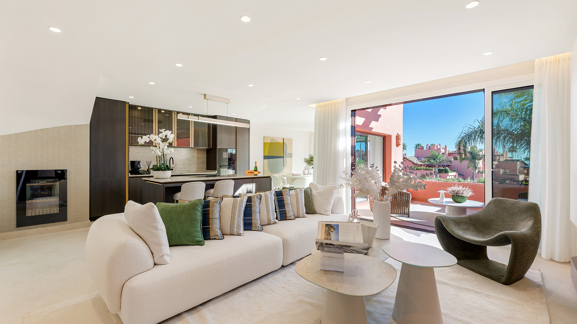 5 Living Room - Cabo Bermejo 622