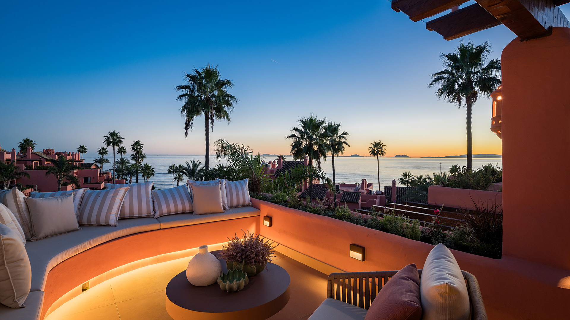 59 Terrace evening - Cabo Bermejo 622